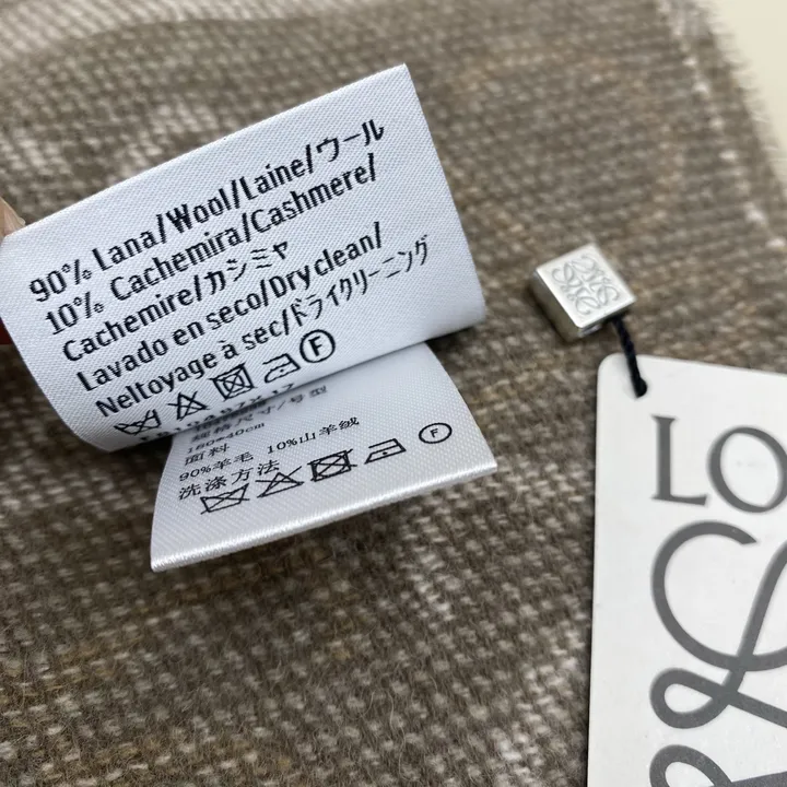 スーパーコピー ロエベ マフラー