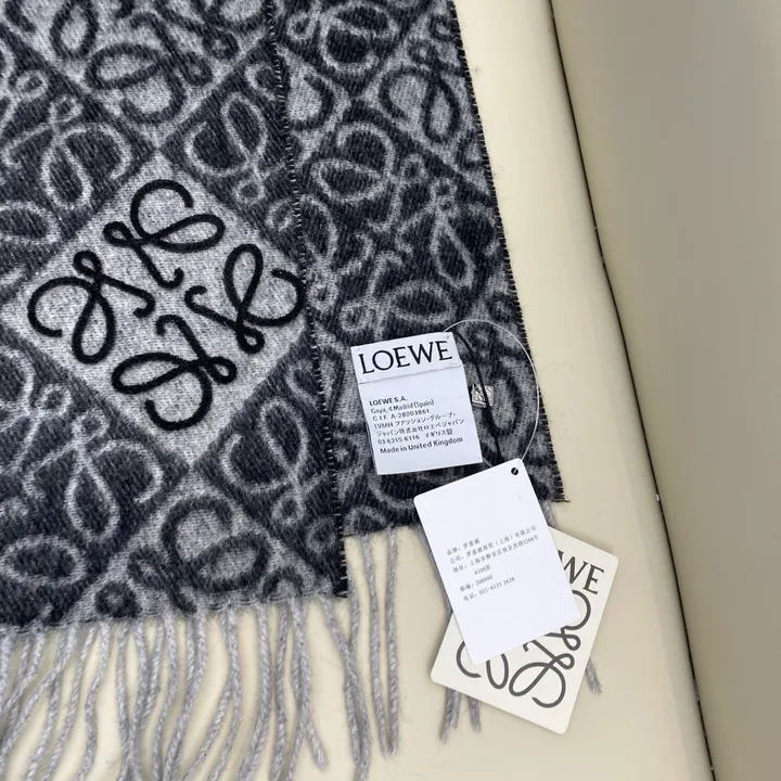 スーパーコピー ロエベ マフラー