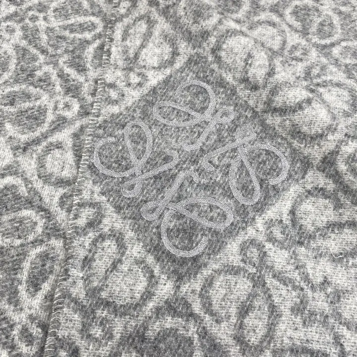 スーパーコピー ロエベ マフラー