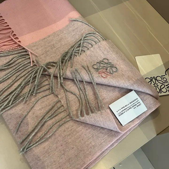 スーパーコピー ロエベ マフラー