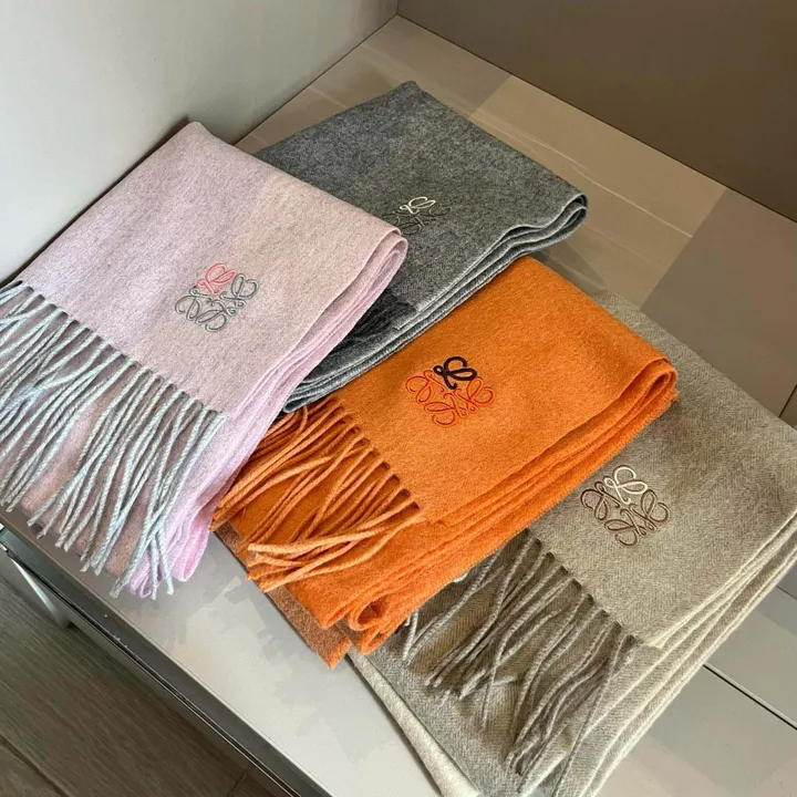 スーパーコピー ロエベ マフラー