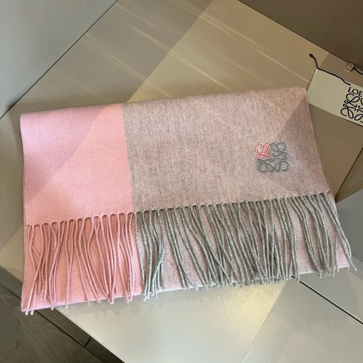 スーパーコピー ロエベ マフラー