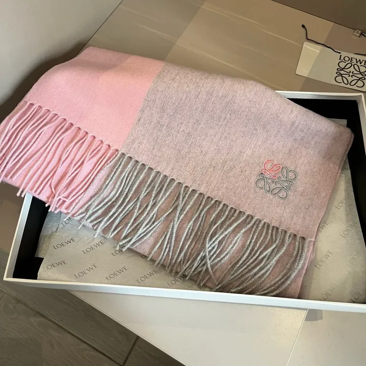 スーパーコピー ロエベ マフラー