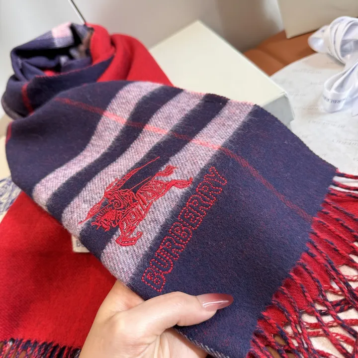 スーパーコピー バーバリー ス マフラー