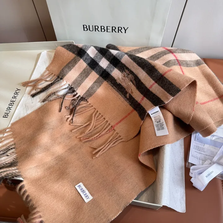 スーパーコピー バーバリー ス マフラー