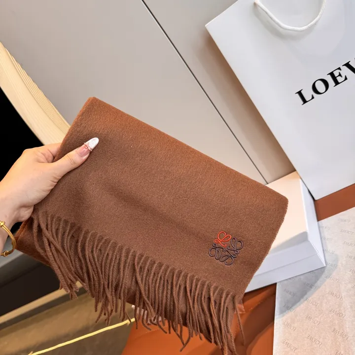 スーパーコピー ロエベ マフラー