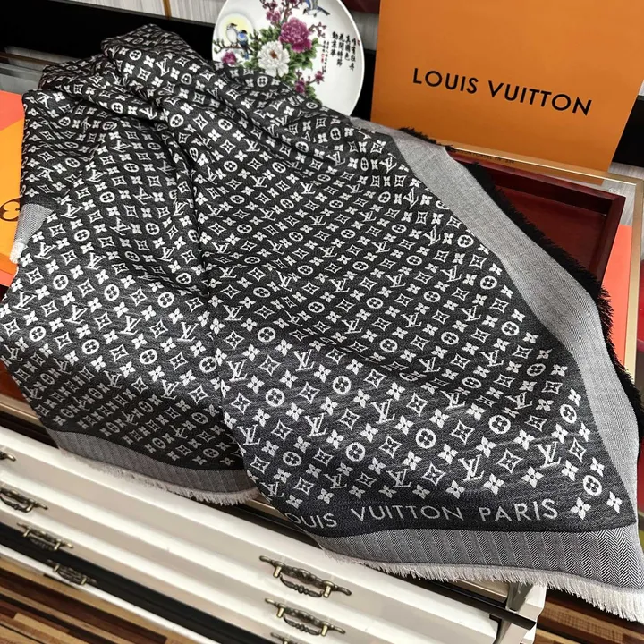 スーパーコピー ルイヴィトン マフラー