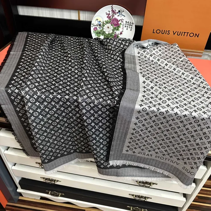 スーパーコピー ルイヴィトン マフラー