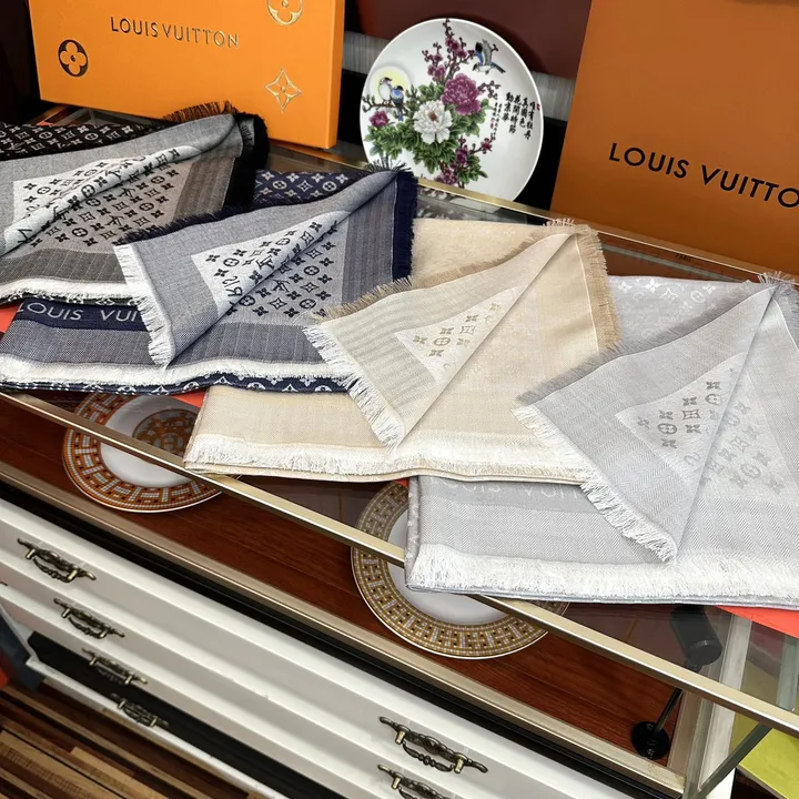 スーパーコピー ルイヴィトン マフラー