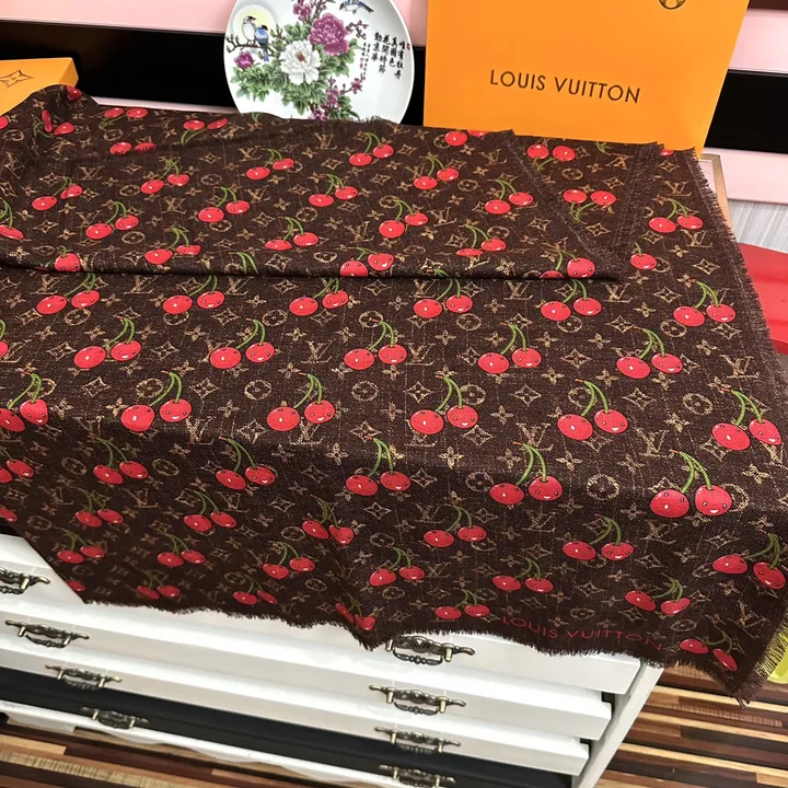 スーパーコピー ルイヴィトン マフラー