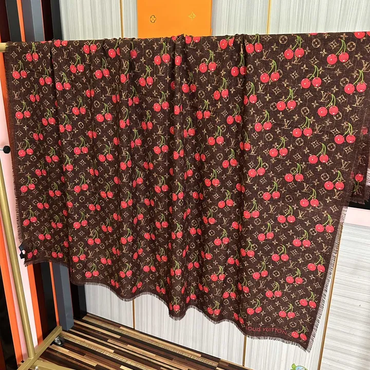 スーパーコピー ルイヴィトン マフラー