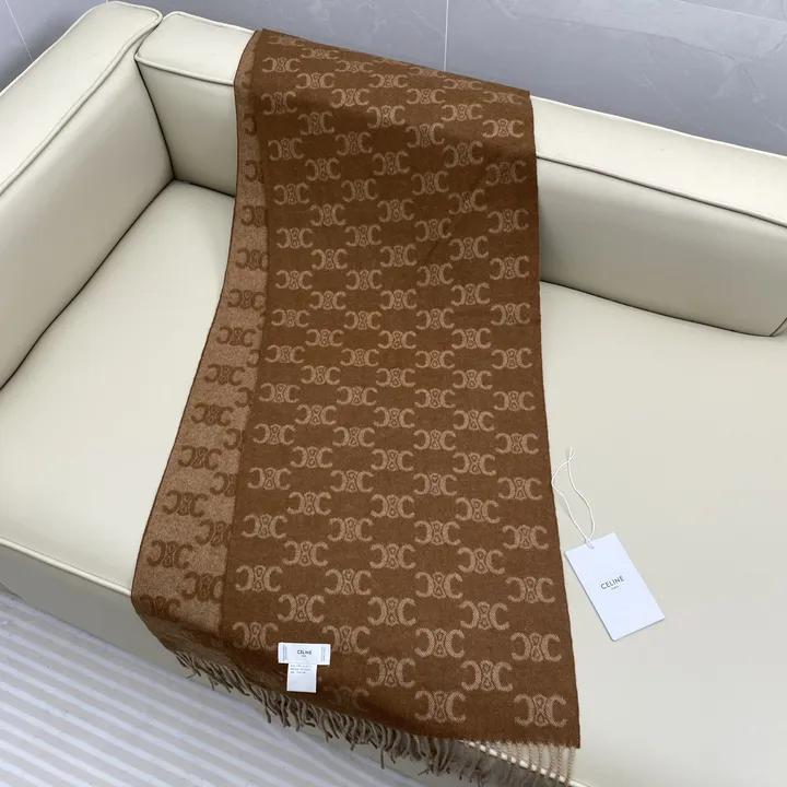 スーパーコピー セリーヌ マフラー