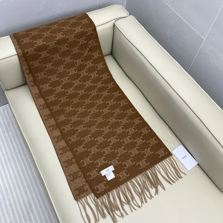 スーパーコピー セリーヌ マフラー