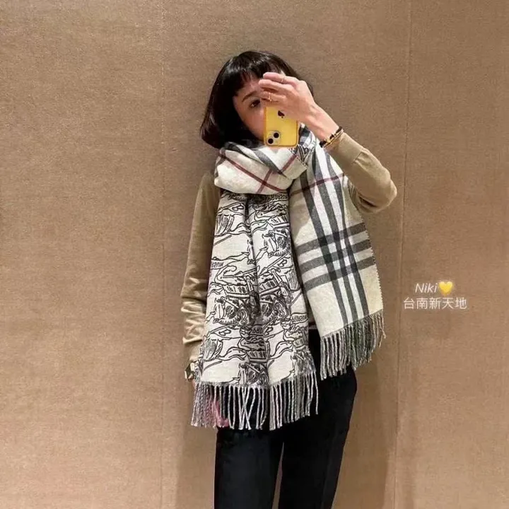 スーパーコピー バーバリー ス マフラー