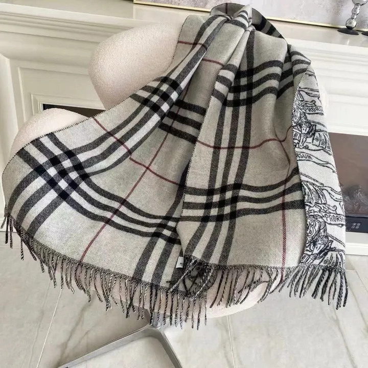 スーパーコピー バーバリー ス マフラー