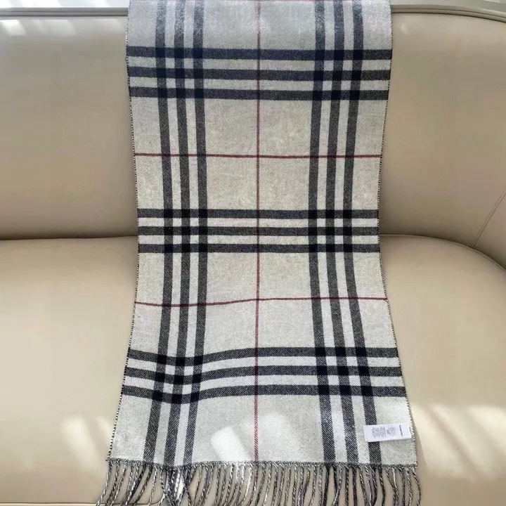 スーパーコピー バーバリー ス マフラー