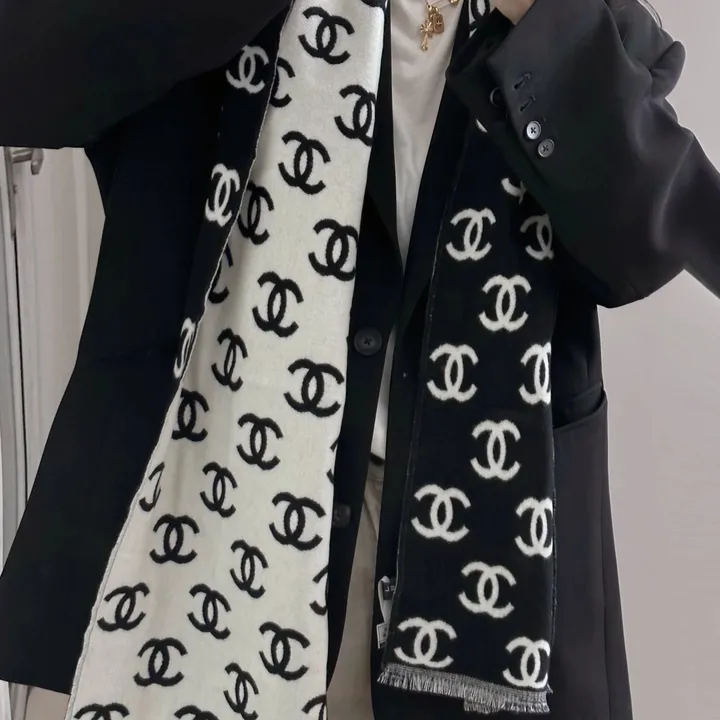 スーパーコピー シャネル マフラー