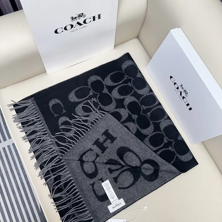 スーパーコピー コーチ マフラー