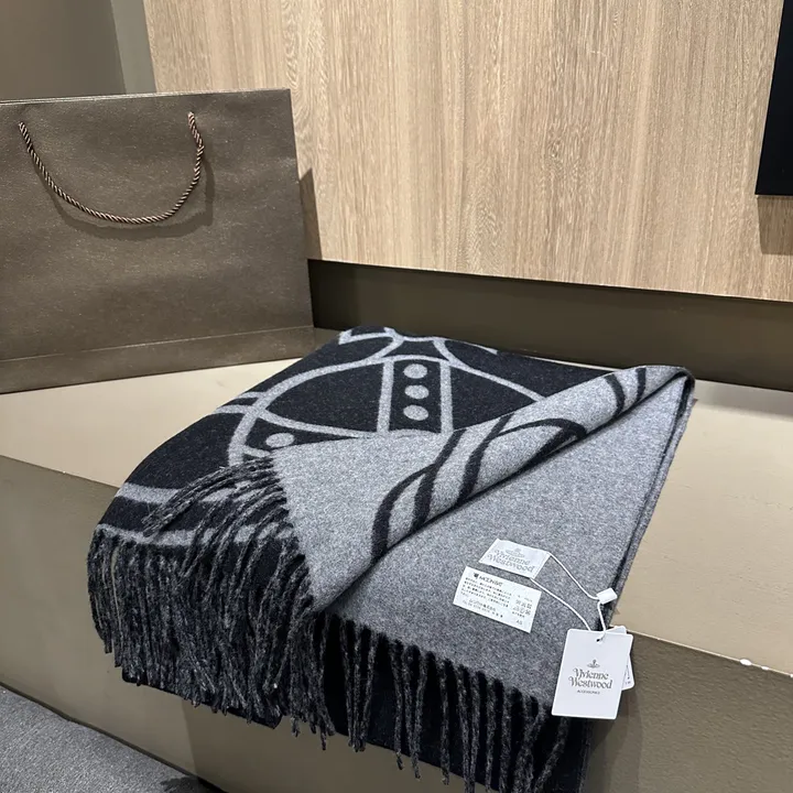 スーパーコピー ヴィヴィアン・ウエストウッド マフラー