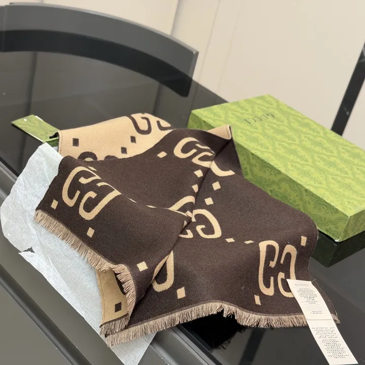 スーパーコピー グッチ マフラー