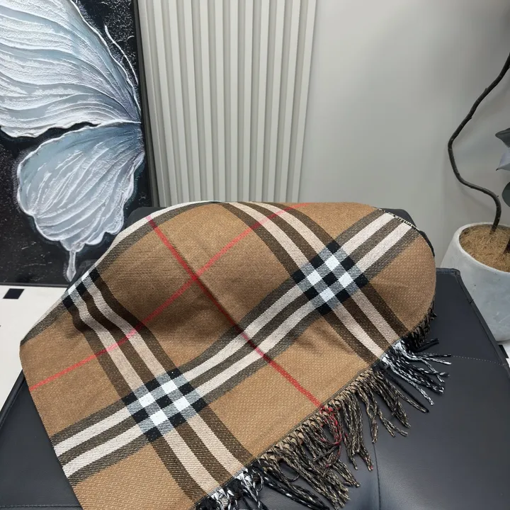 スーパーコピー バーバリー ス マフラー