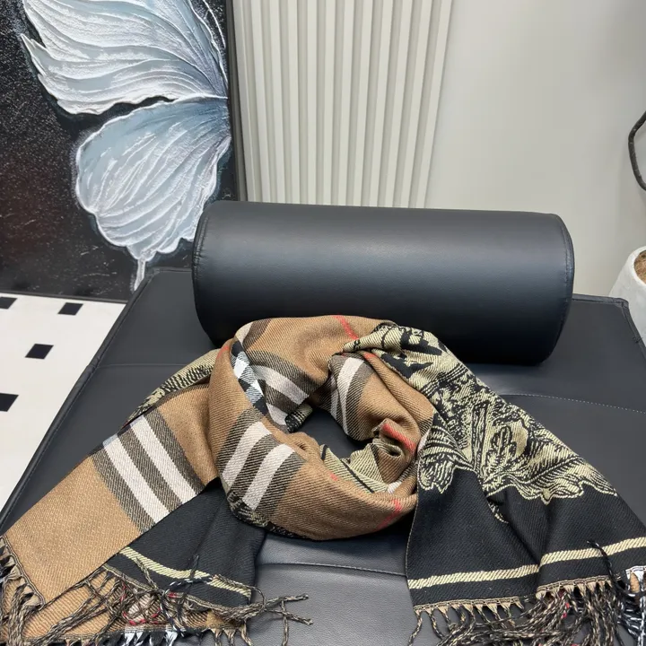 スーパーコピー バーバリー ス マフラー