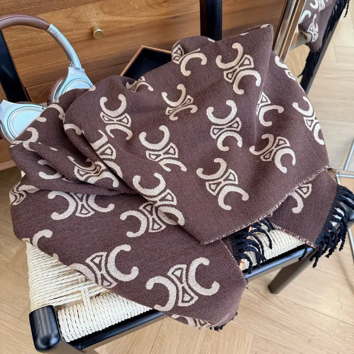 スーパーコピー セリーヌ マフラー