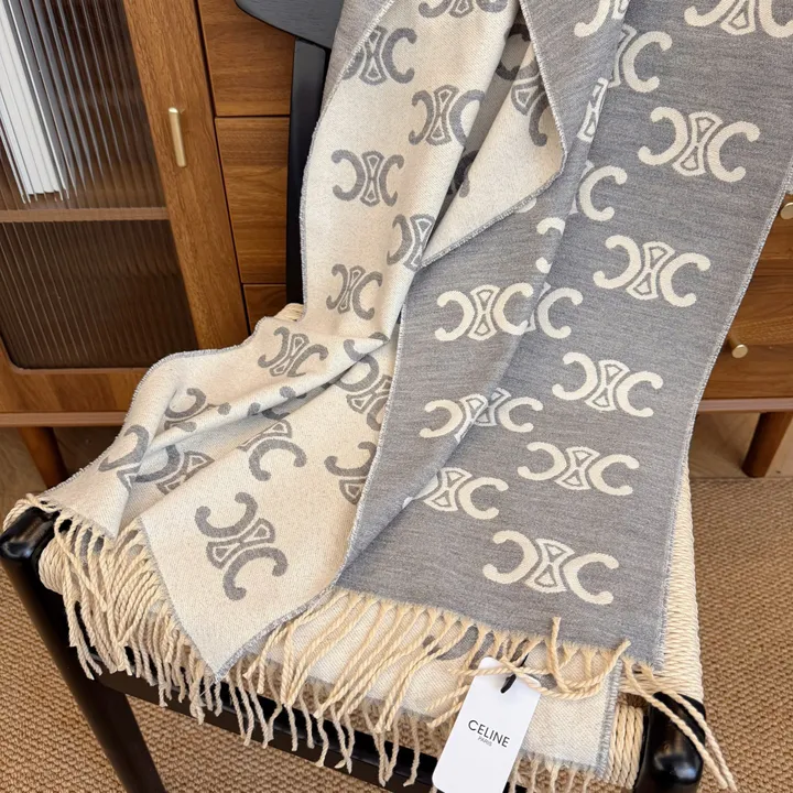 スーパーコピー ロエベ マフラー