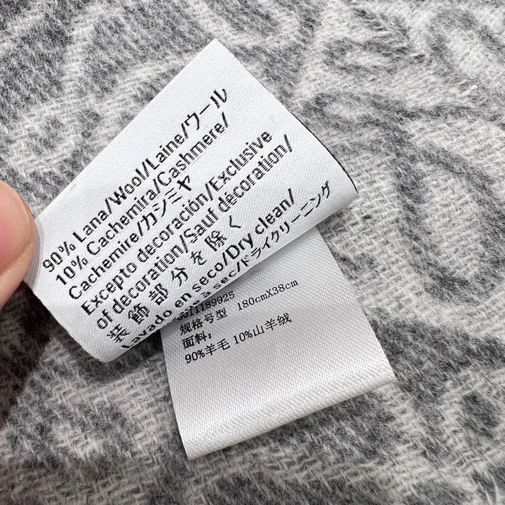 スーパーコピー ディオール マフラー