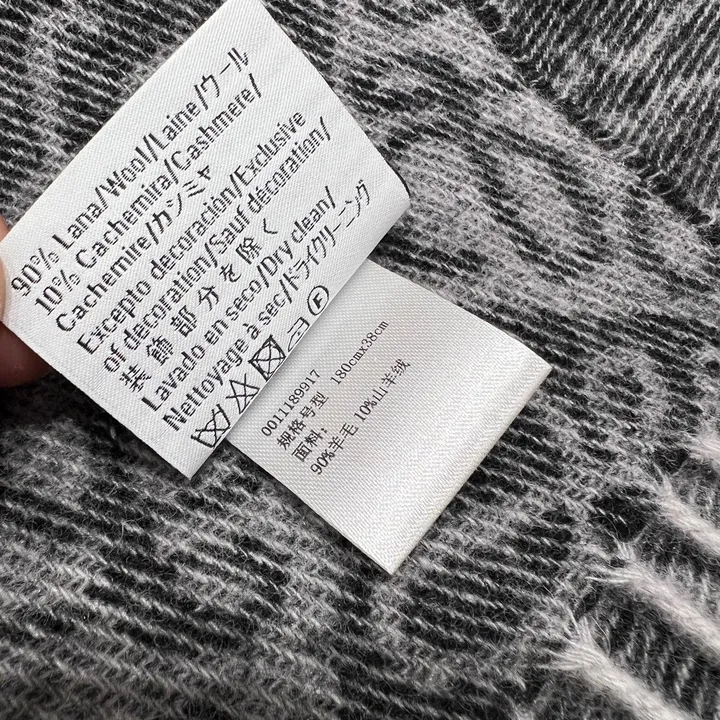 スーパーコピー ディオール マフラー