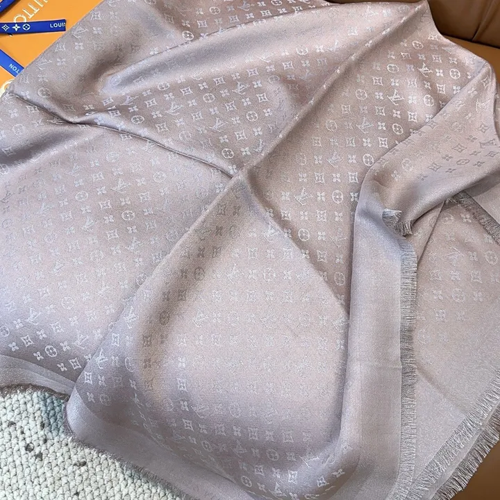 スーパーコピー ルイヴィトン マフラー