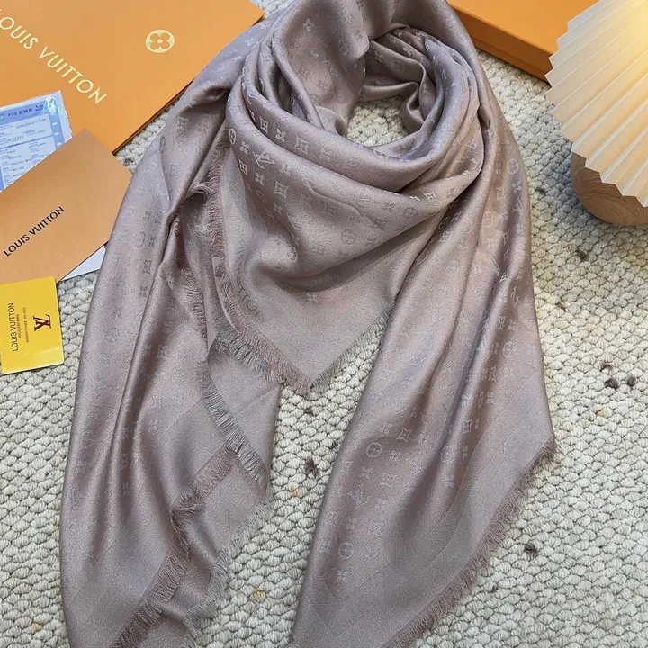 スーパーコピー ルイヴィトン マフラー