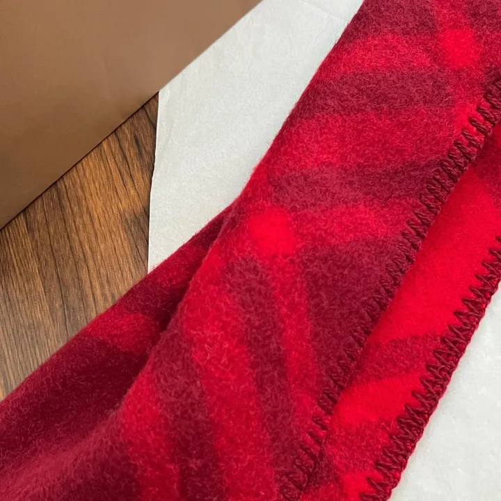 スーパーコピー バーバリー ス マフラー