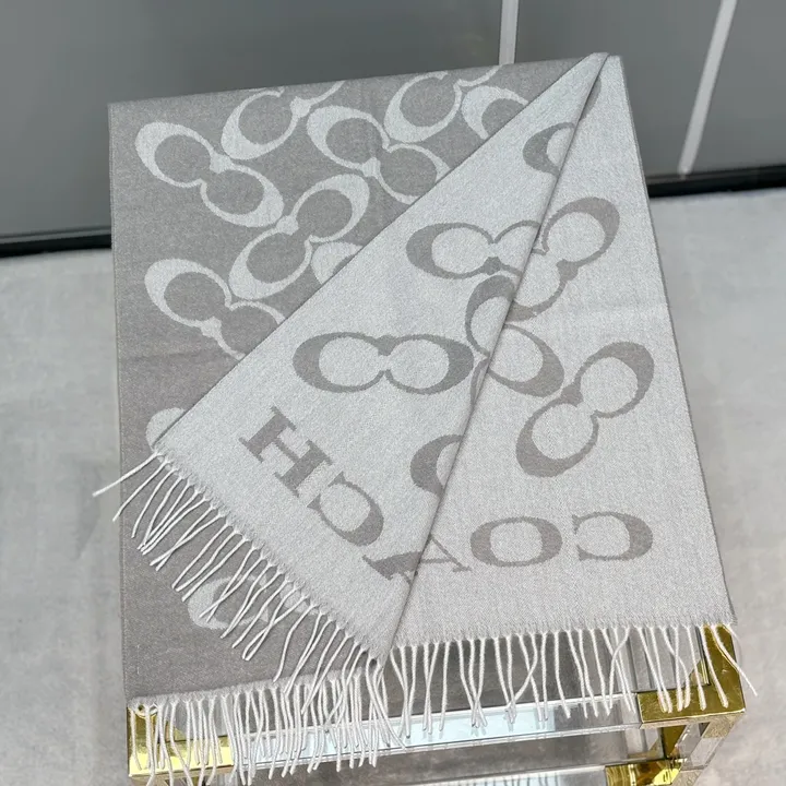 スーパーコピー コーチ マフラー