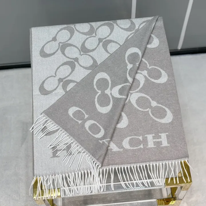 スーパーコピー コーチ マフラー