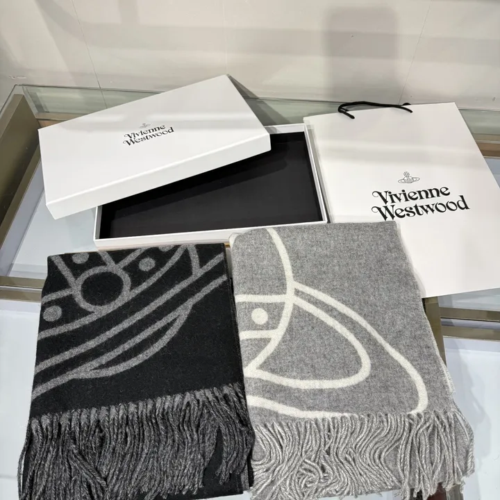 スーパーコピー ヴィヴィアン・ウエストウッド マフラー