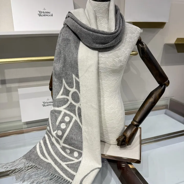 スーパーコピー ヴィヴィアン・ウエストウッド マフラー