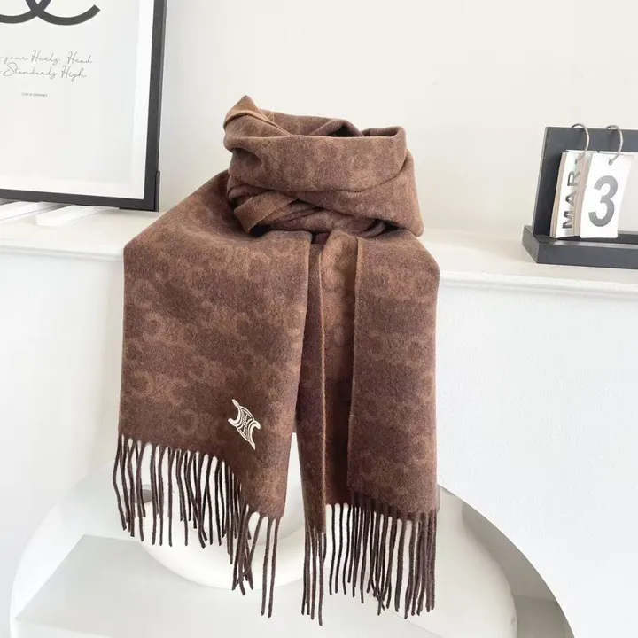 スーパーコピー セリーヌ マフラー