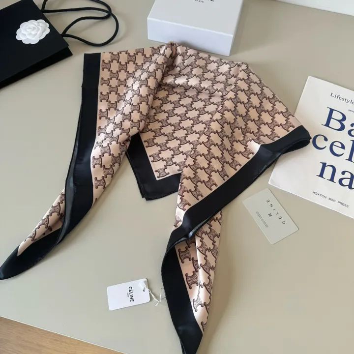 スーパーコピー セリーヌ マフラー