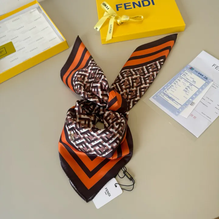 スーパーコピー フェンディ マフラー