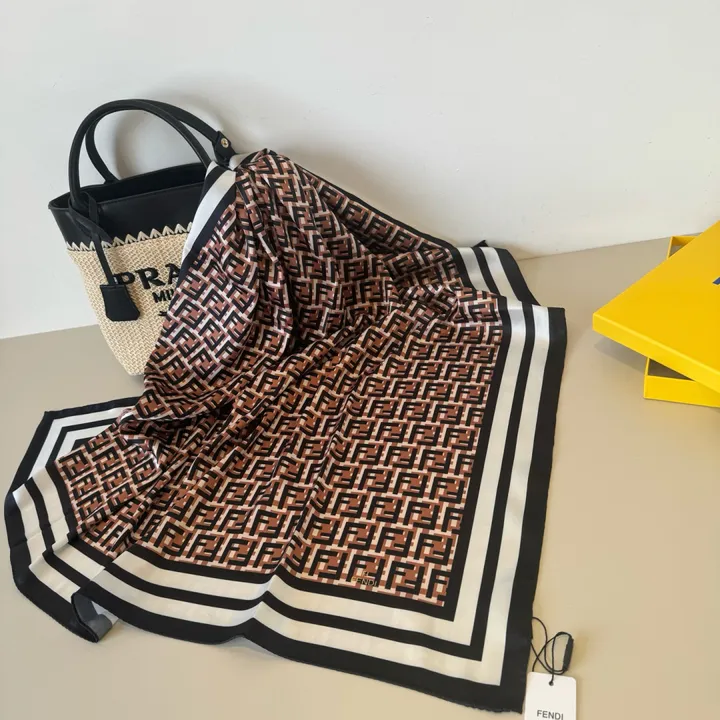 スーパーコピー フェンディ マフラー