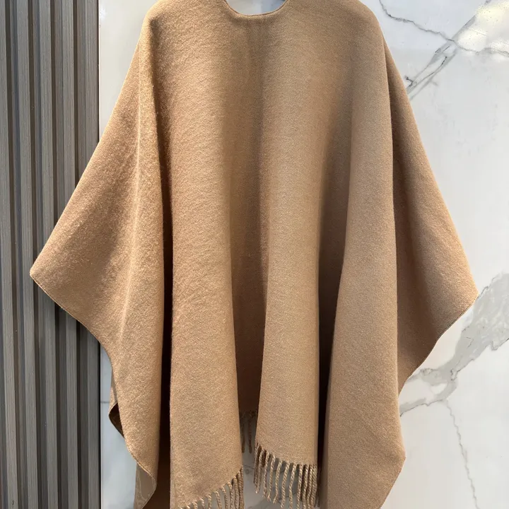 スーパーコピー フェンディ マフラー