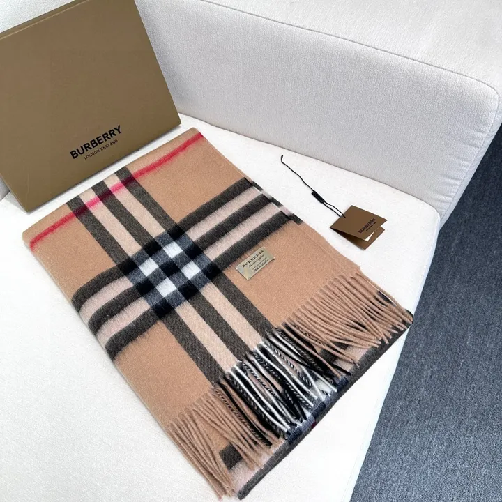 スーパーコピー バーバリー ス マフラー