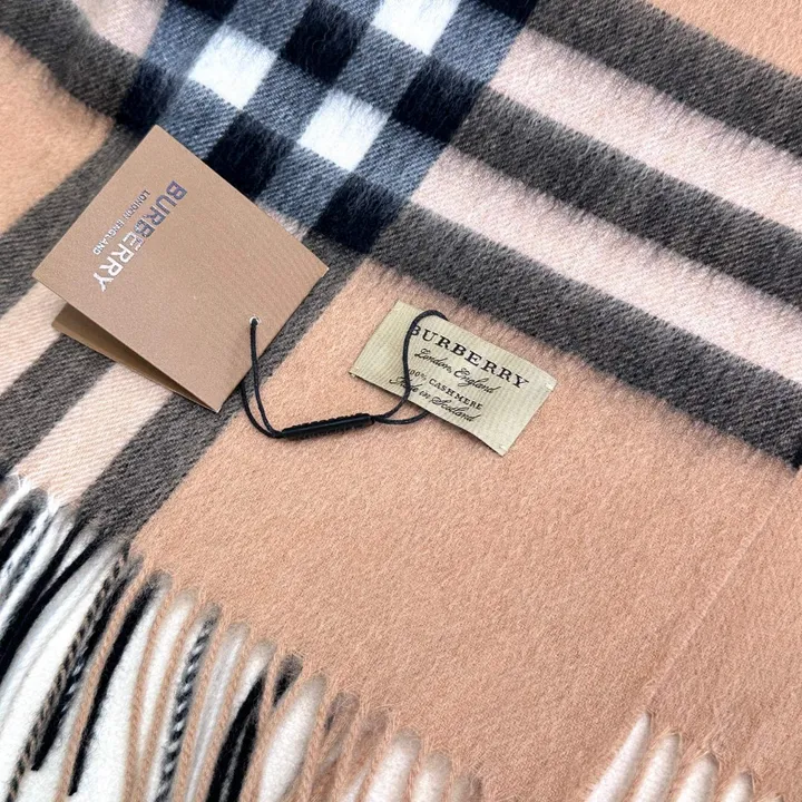 スーパーコピー バーバリー ス マフラー