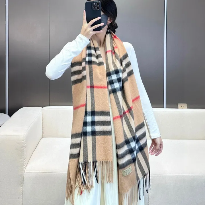 スーパーコピー バーバリー ス マフラー