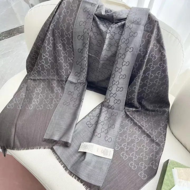 スーパーコピー グッチ マフラー