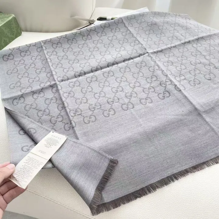 スーパーコピー グッチ マフラー