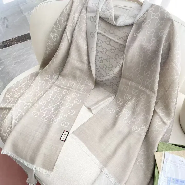 スーパーコピー グッチ マフラー