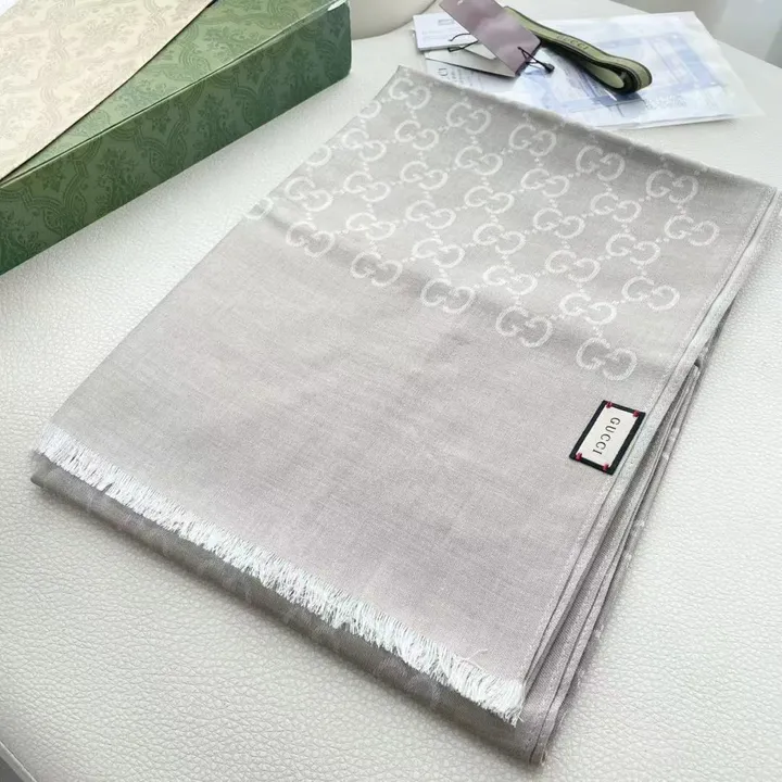 スーパーコピー グッチ マフラー