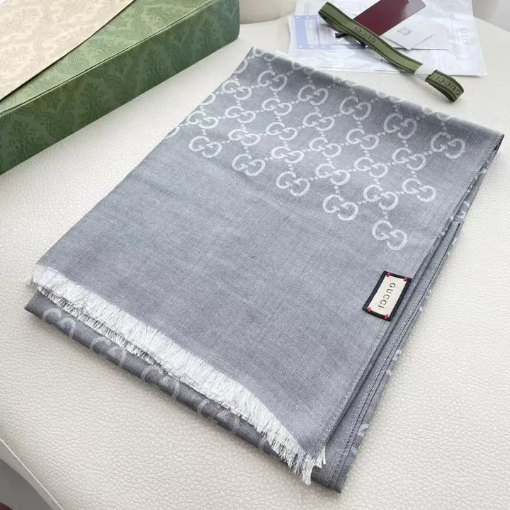 スーパーコピー グッチ マフラー